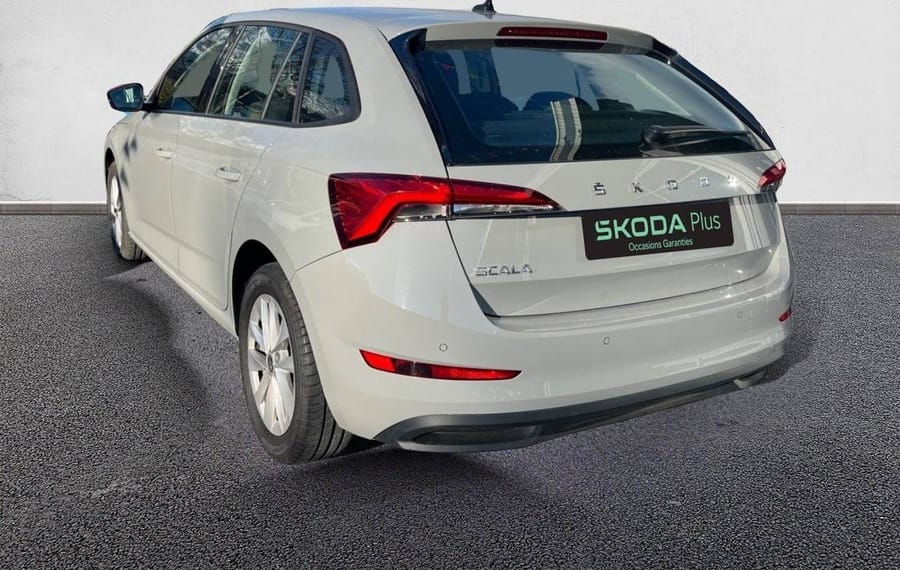 Choisissez votre skoda scala chez CarGo Flex