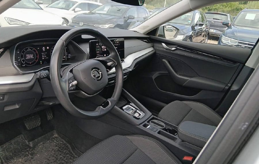 Choisissez votre skoda octaviabreak chez CarGo Flex