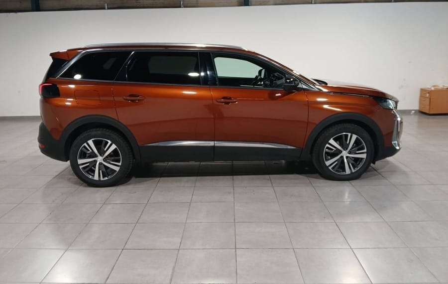 Choisissez votre peugeot 5008 chez CarGo Flex