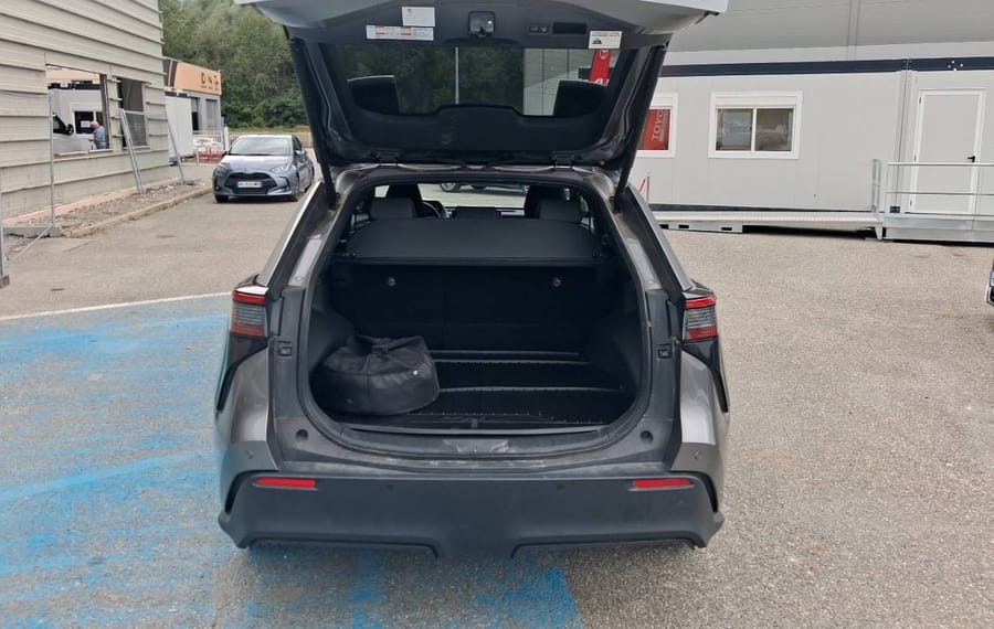Choisissez votre toyota bz4xelectrique chez CarGo Flex