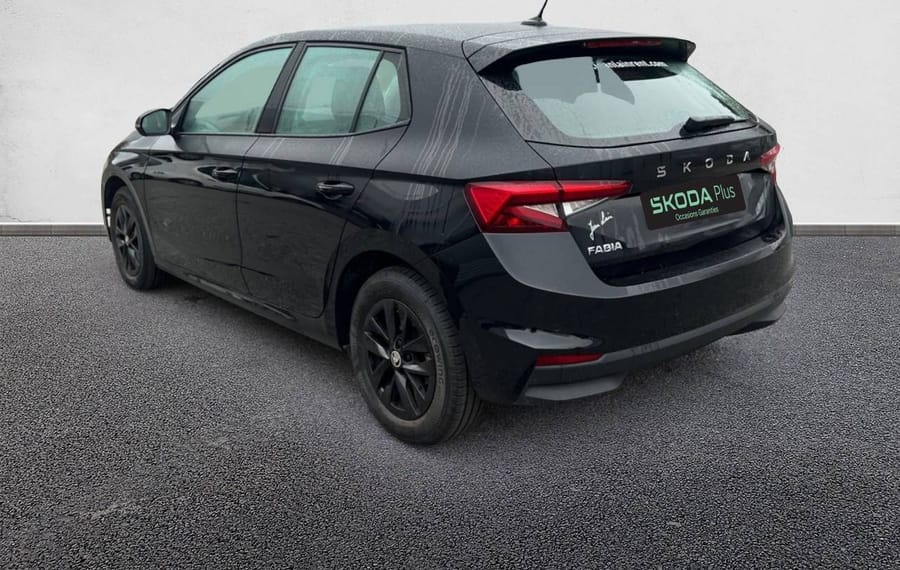 Choisissez votre skoda fabia chez CarGo Flex