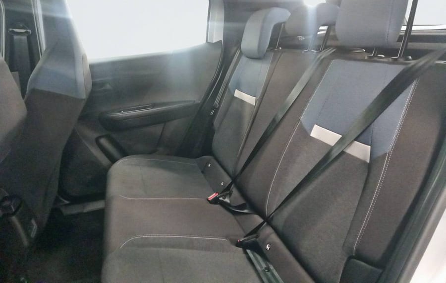 Choisissez votre opel frontera chez CarGo Flex