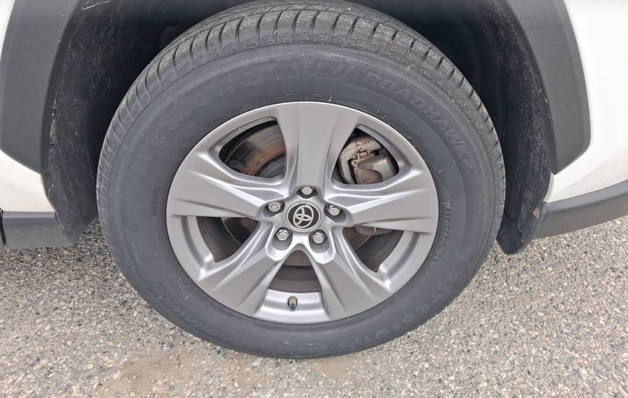 Choisissez votre toyota rav4 chez CarGo Flex