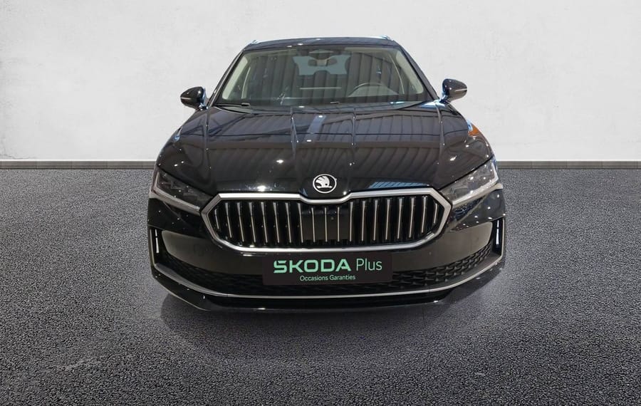 Choisissez votre skoda superbbreak chez CarGo Flex