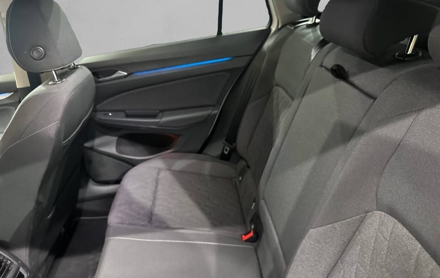 Choisissez votre volkswagen golfbreak chez CarGo Flex