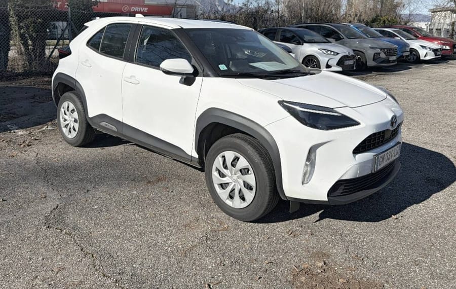 Choisissez votre toyota yariscross chez CarGo Flex