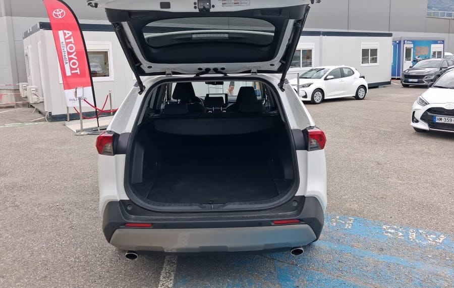 Choisissez votre toyota rav4 chez CarGo Flex
