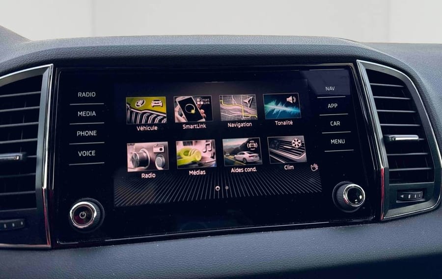 Choisissez votre skoda karoq chez CarGo Flex