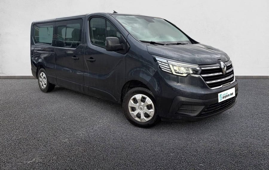 Choisissez votre renault traficcombi chez CarGo Flex