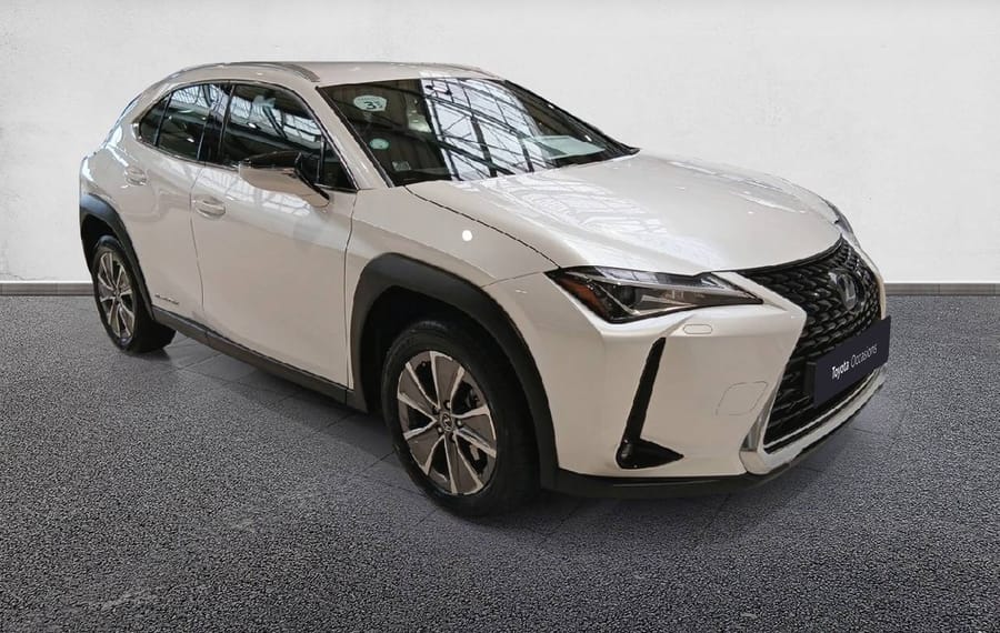 Choisissez votre lexus uxelectrique chez CarGo Flex