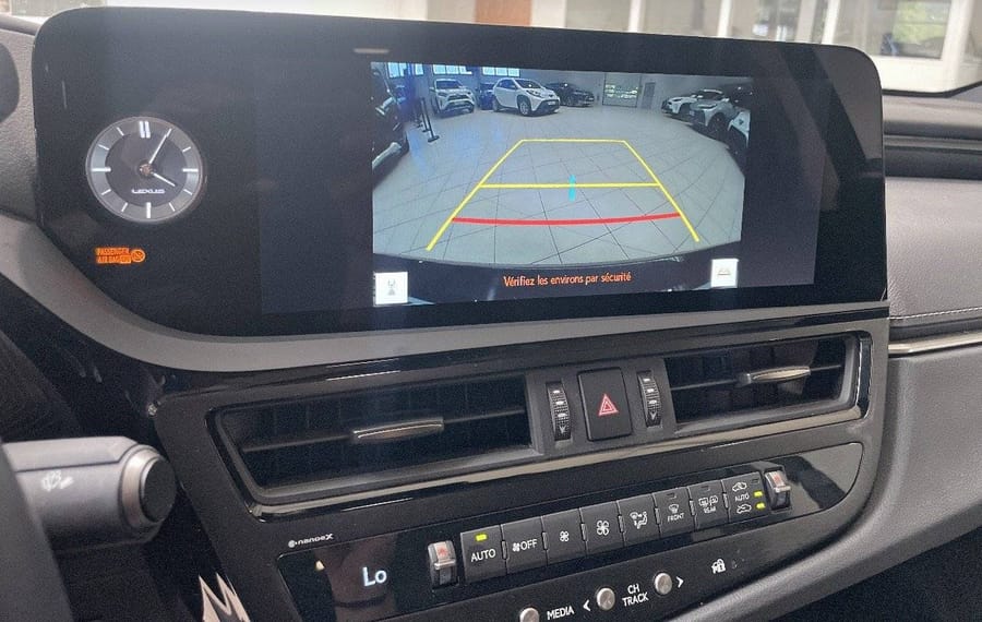 Choisissez votre lexus es chez CarGo Flex