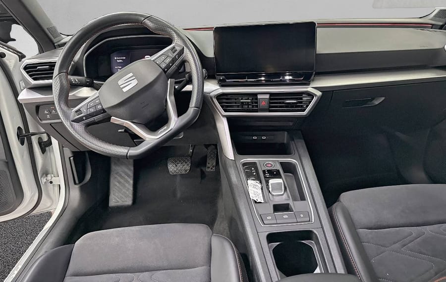 Choisissez votre seat leon chez CarGo Flex