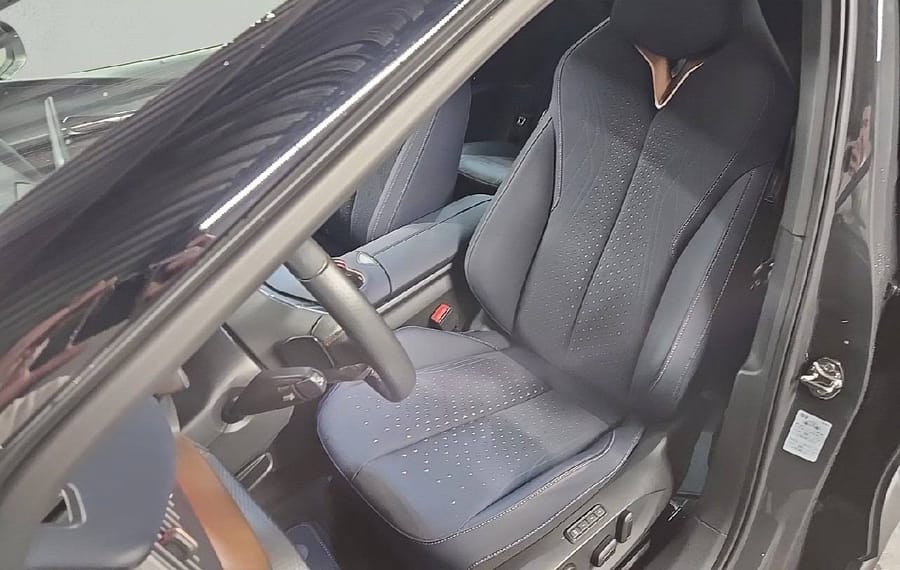 Choisissez votre cupra tavascanelectrique chez CarGo Flex