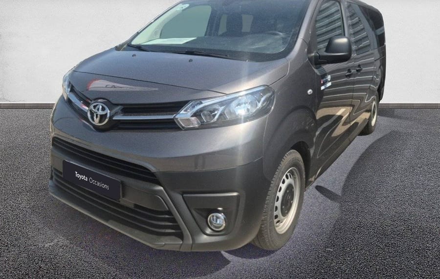 Choisissez votre toyota proacecombi chez CarGo Flex