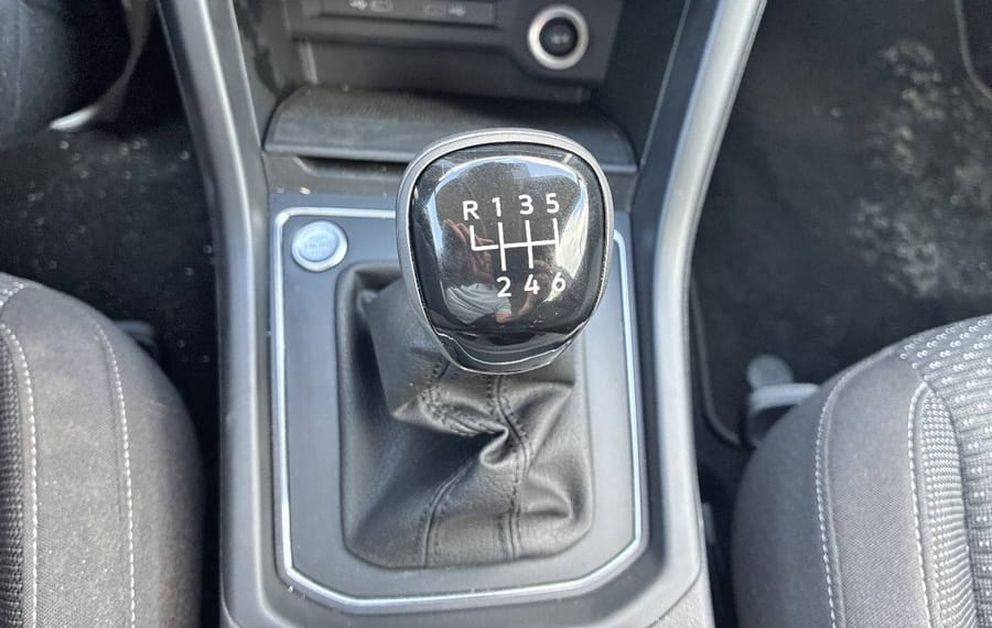 Choisissez votre volkswagen touran chez CarGo Flex