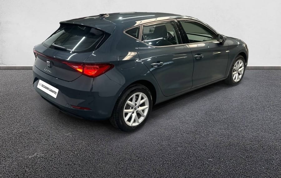 Choisissez votre seat leon chez CarGo Flex