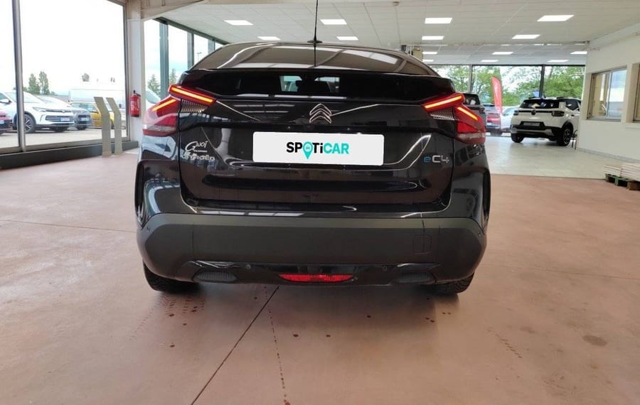 Choisissez votre citroen c4electrique chez CarGo Flex