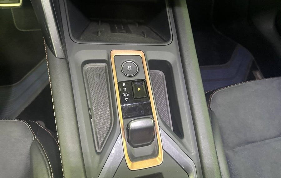 Choisissez votre cupra leon chez CarGo Flex