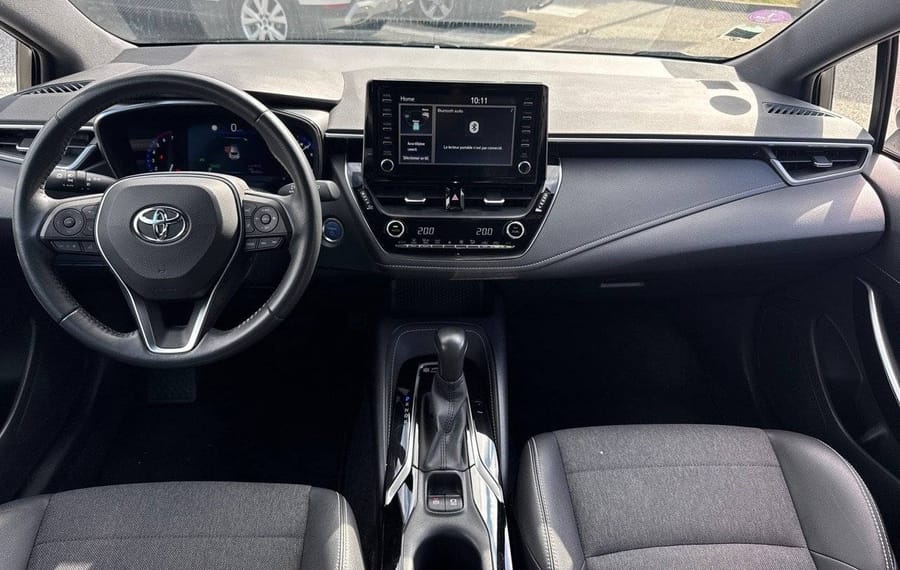 Choisissez votre toyota corolla chez CarGo Flex