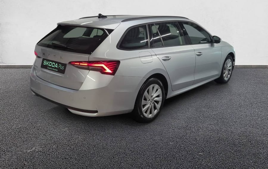 Choisissez votre skoda octaviabreak chez CarGo Flex