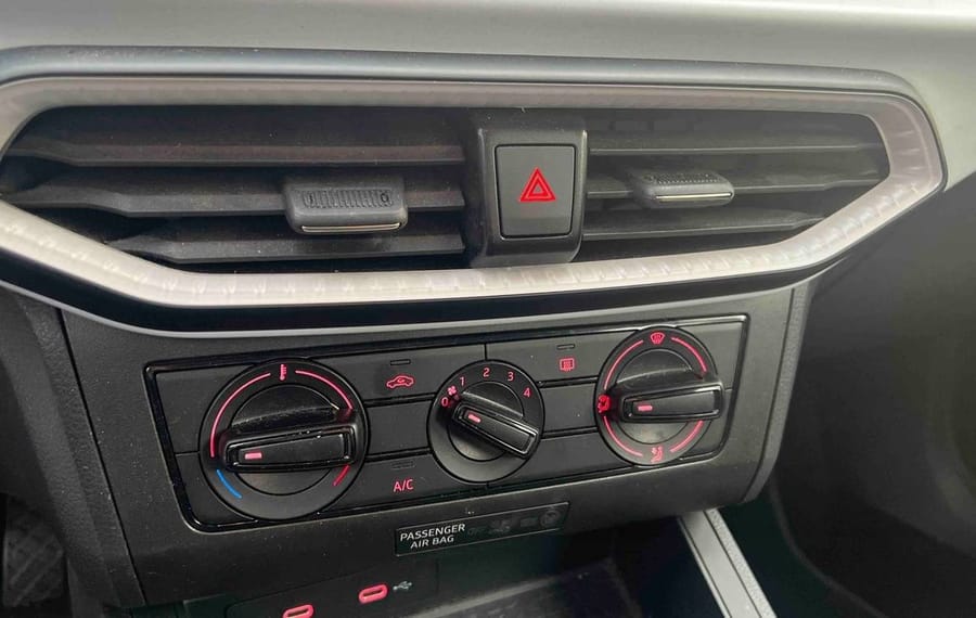 Choisissez votre seat arona chez CarGo Flex