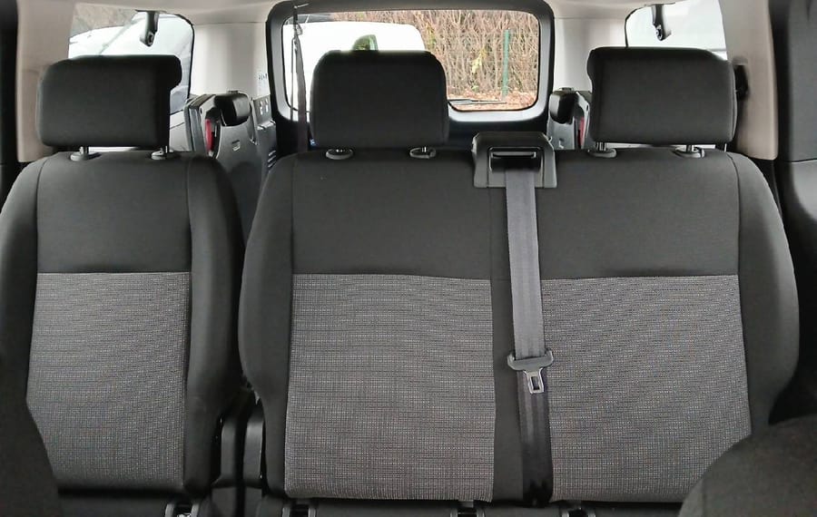 Choisissez votre toyota proacecombielectrique chez CarGo Flex