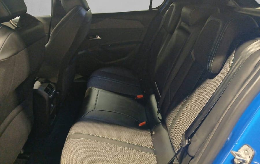 Choisissez votre peugeot 308 chez CarGo Flex