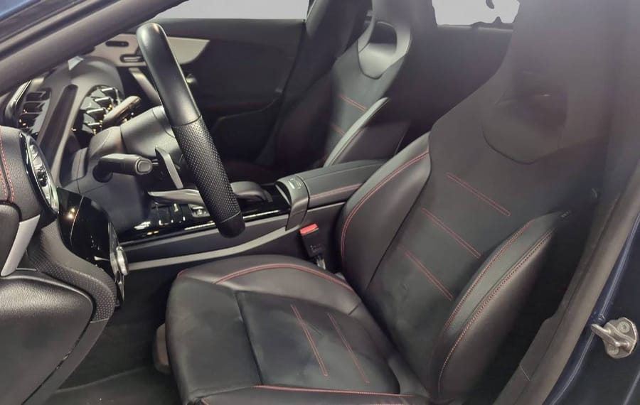 Choisissez votre mercedes clabreak chez CarGo Flex