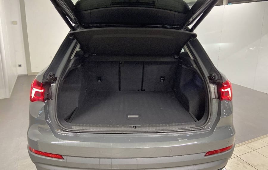 Choisissez votre audi q3 chez CarGo Flex