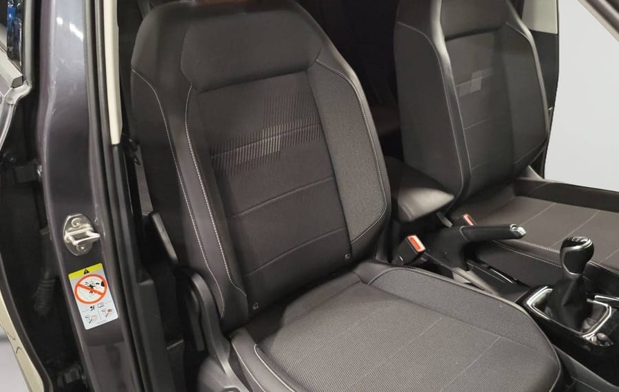 Choisissez votre volkswagen tcross chez CarGo Flex