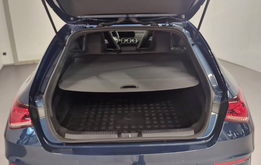 Choisissez votre mercedes clabreak chez CarGo Flex