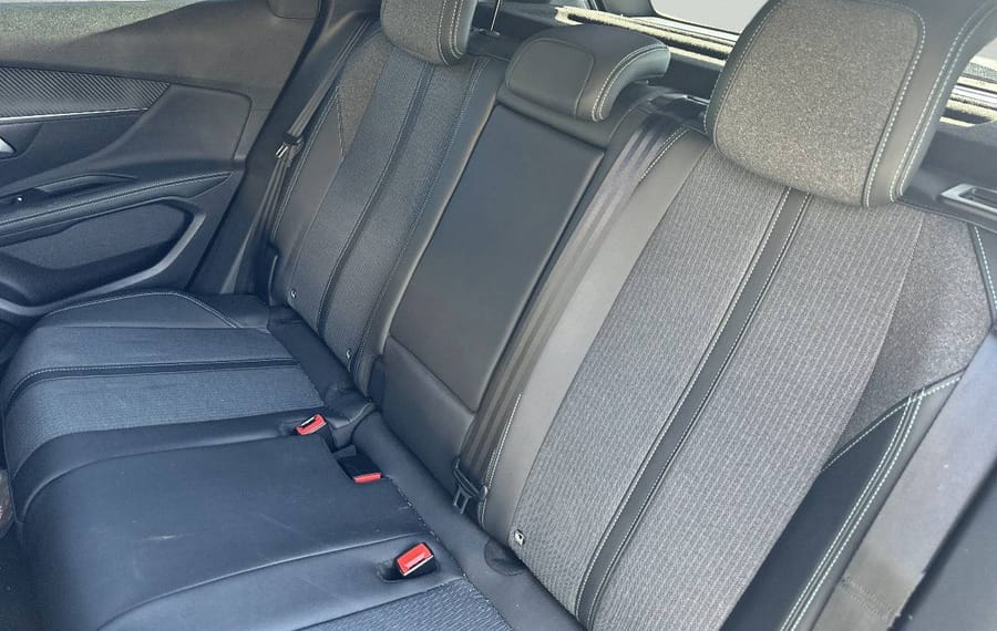 Choisissez votre peugeot 3008 chez CarGo Flex