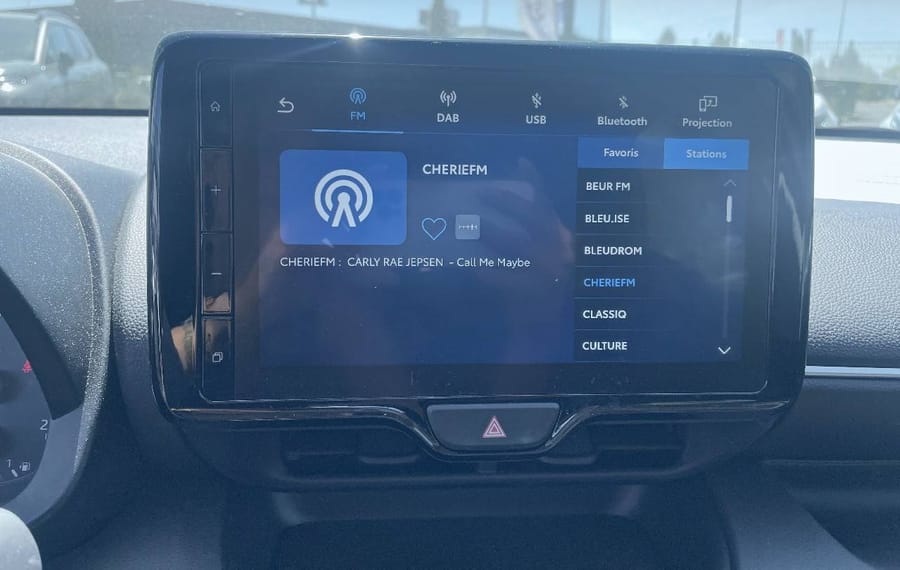 Choisissez votre toyota yaris chez CarGo Flex
