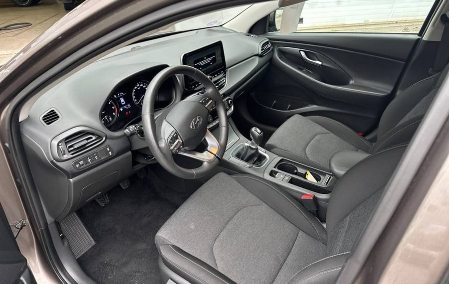 Choisissez votre hyundai i30 chez CarGo Flex