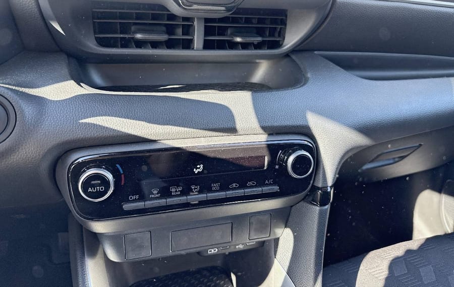Choisissez votre toyota yaris chez CarGo Flex