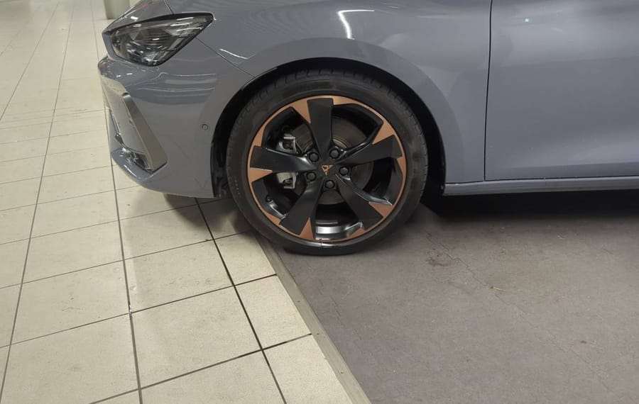 Choisissez votre cupra leonbreak chez CarGo Flex