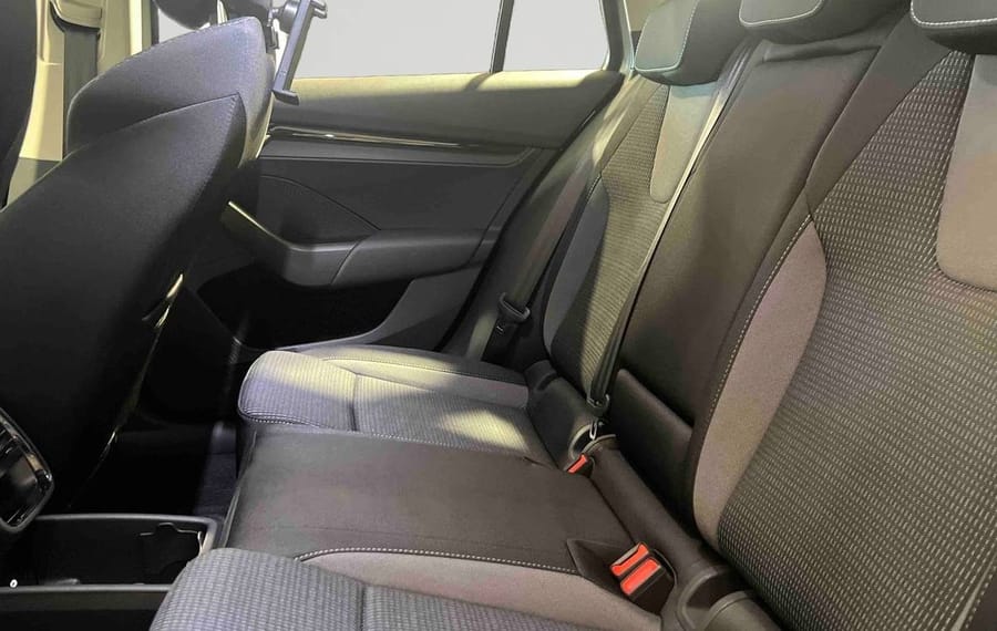 Choisissez votre skoda octaviabreak chez CarGo Flex