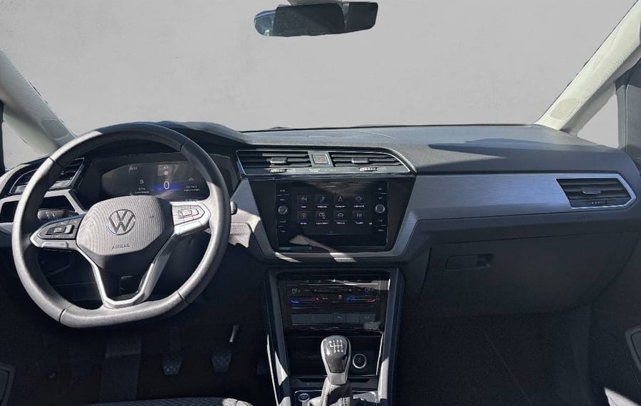 Choisissez votre volkswagen touran chez CarGo Flex