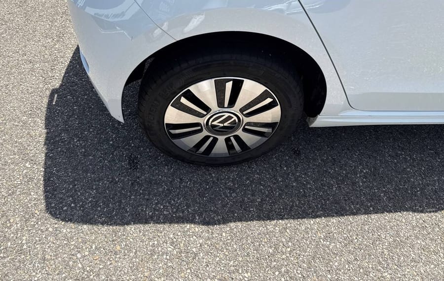 Choisissez votre volkswagen upelectrique chez CarGo Flex