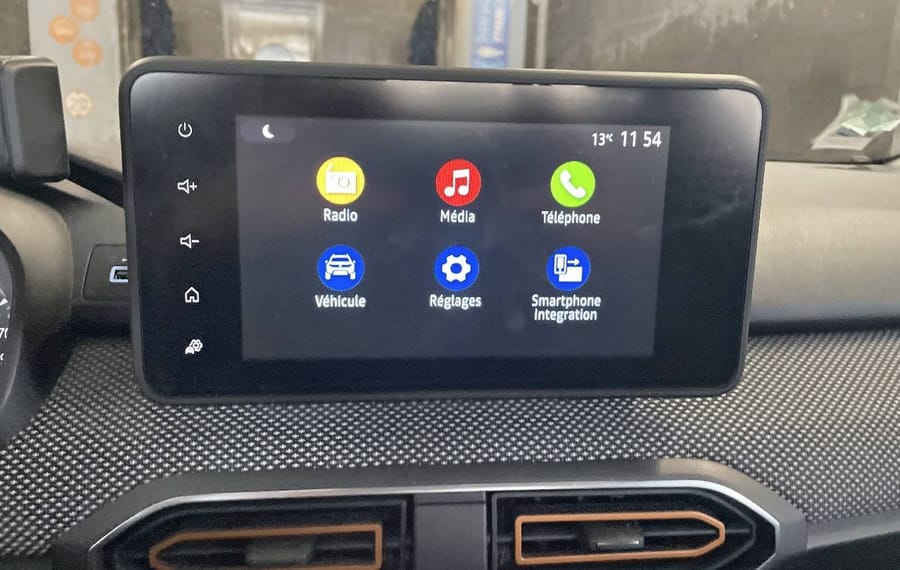 Choisissez votre dacia sandero chez CarGo Flex