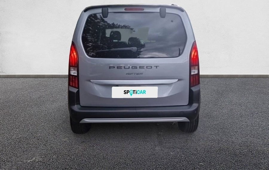 Choisissez votre peugeot rifter chez CarGo Flex