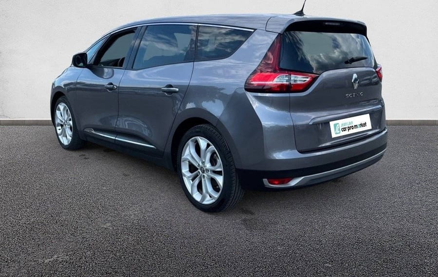 Choisissez votre renault grandscenic chez CarGo Flex