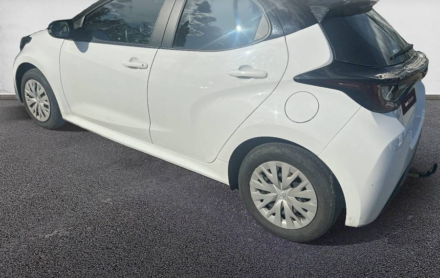 Choisissez votre toyota yaris chez CarGo Flex