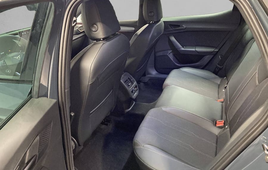 Choisissez votre cupra leon chez CarGo Flex