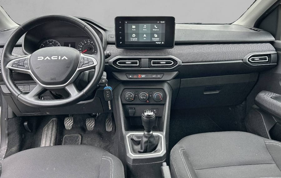 Choisissez votre dacia sandero chez CarGo Flex