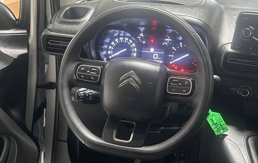 Choisissez votre citroen berlingo chez CarGo Flex