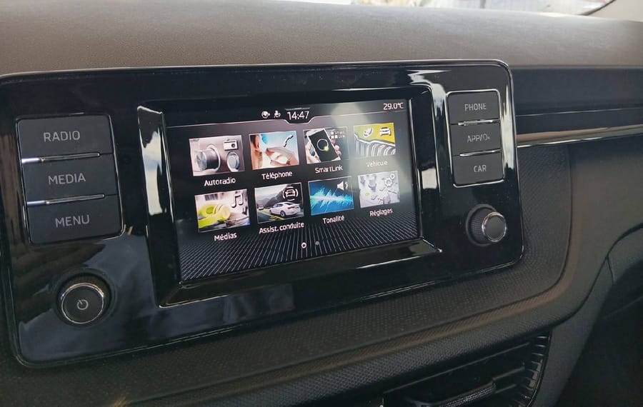 Choisissez votre skoda fabia chez CarGo Flex