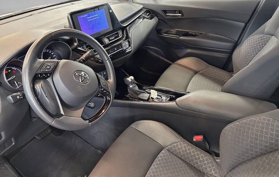 Choisissez votre toyota chr chez CarGo Flex