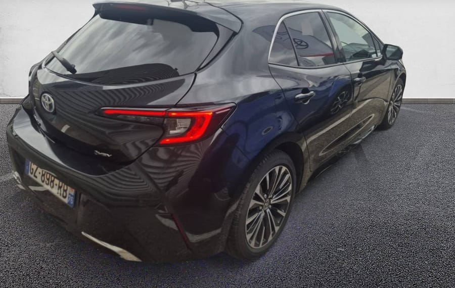 Choisissez votre toyota corolla chez CarGo Flex