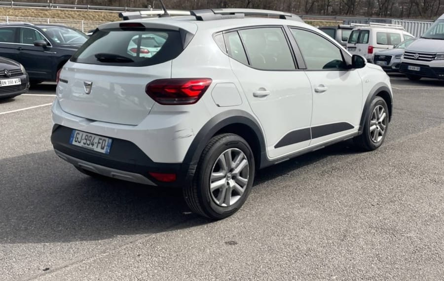 Choisissez votre dacia sandero chez CarGo Flex